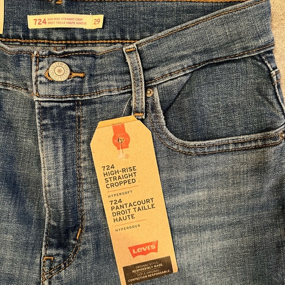 Levi’s 724 high-rise straight cropped BNWT - Picture 2 of 4